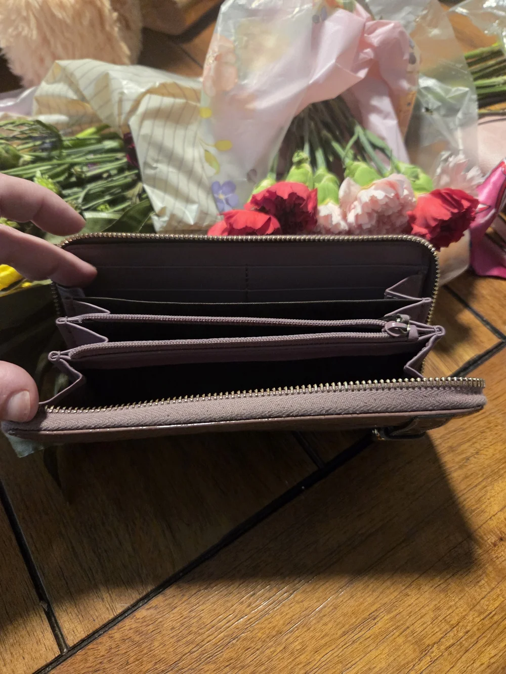 Gucci Monogram Zip Wallet in Purple - Picture 6 of 6